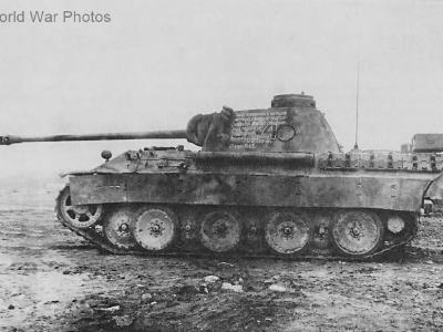 Panther Ausf D 824 of the Panzer-Abteilung 52, captured near Kursk, July 1943