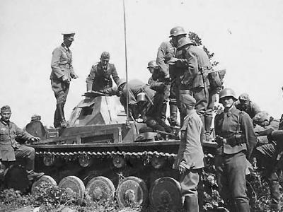 Panzer 2 tank 14