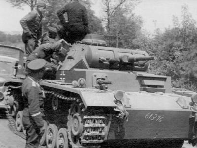 Medium tank Panzer III ausf F 61316