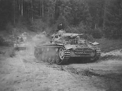 A column of Panzer III and IV tanks – Olianowo Soviet Union 1942
