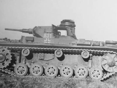 Panzerkampfwagen III Ausf E tactical number 831