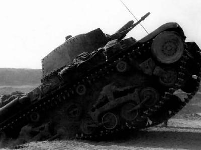 Panzer 35t tank 2