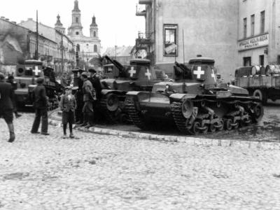 Panzer 35t tanks of the 1. leichte Division in Radom Poland 1939