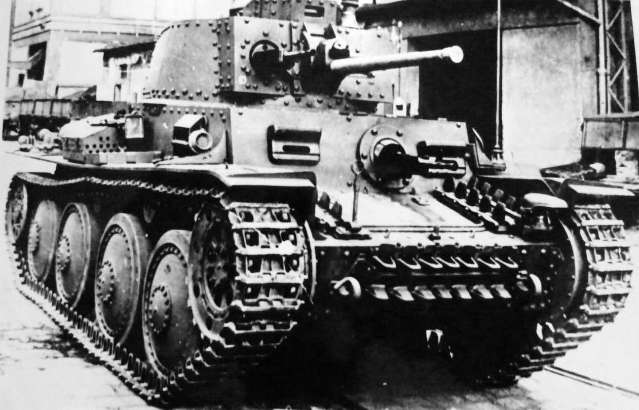 Panzer 38(t) Ausf. G | World War Photos