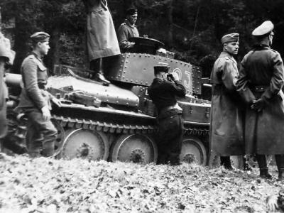 Panzerbefehlswagen 38(t) code B03 1941