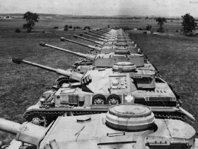 Panzer IV Ausf G tanks 2