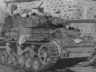Panzer IV Ausf H 8