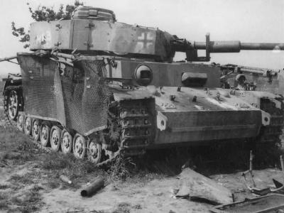 Panzer IV Ausf J Thoma Schurzen