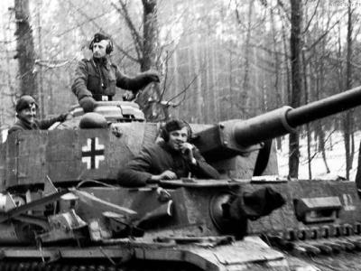Panzer IV of the Das Reich March 1943