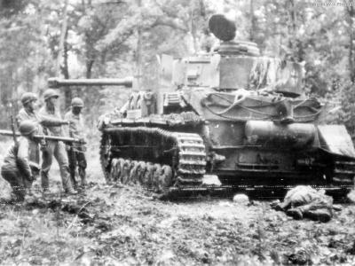 Panzer IV France 11 October 1944