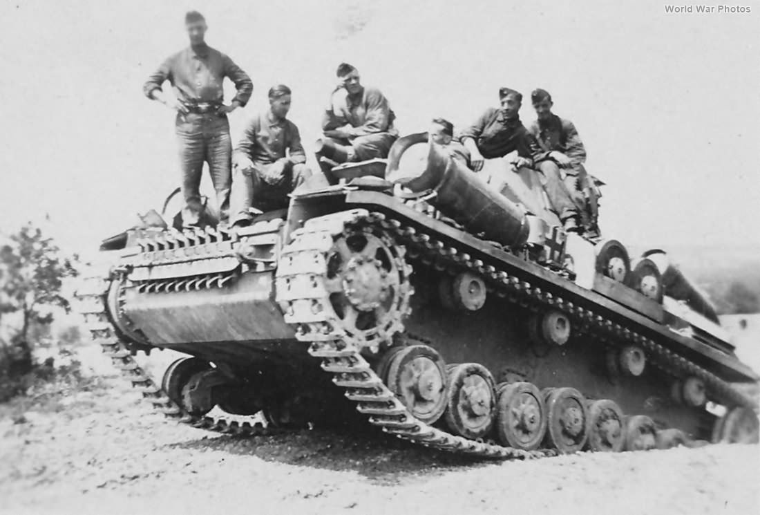 Panzer IV powered by Stadtgas cylinders