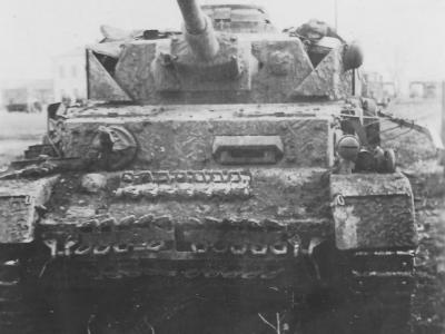 Panzer IV mud