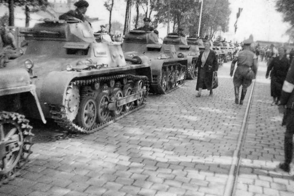 Panzerkampfwagen I tanks | World War Photos