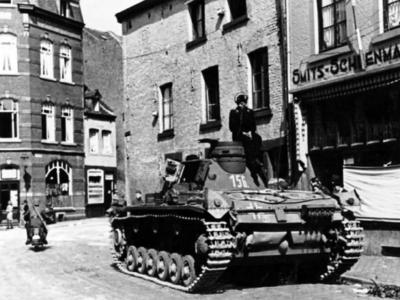 Panzer III code 156 Maastricht 1940