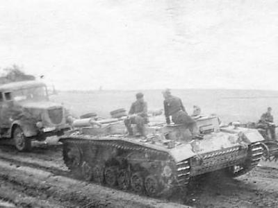 Munitionsschlepper III from Schwere Panzerjäger-Abteilung 653 – Orel