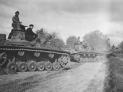 Panzer III tanks of the 1. Panzer Division 1941