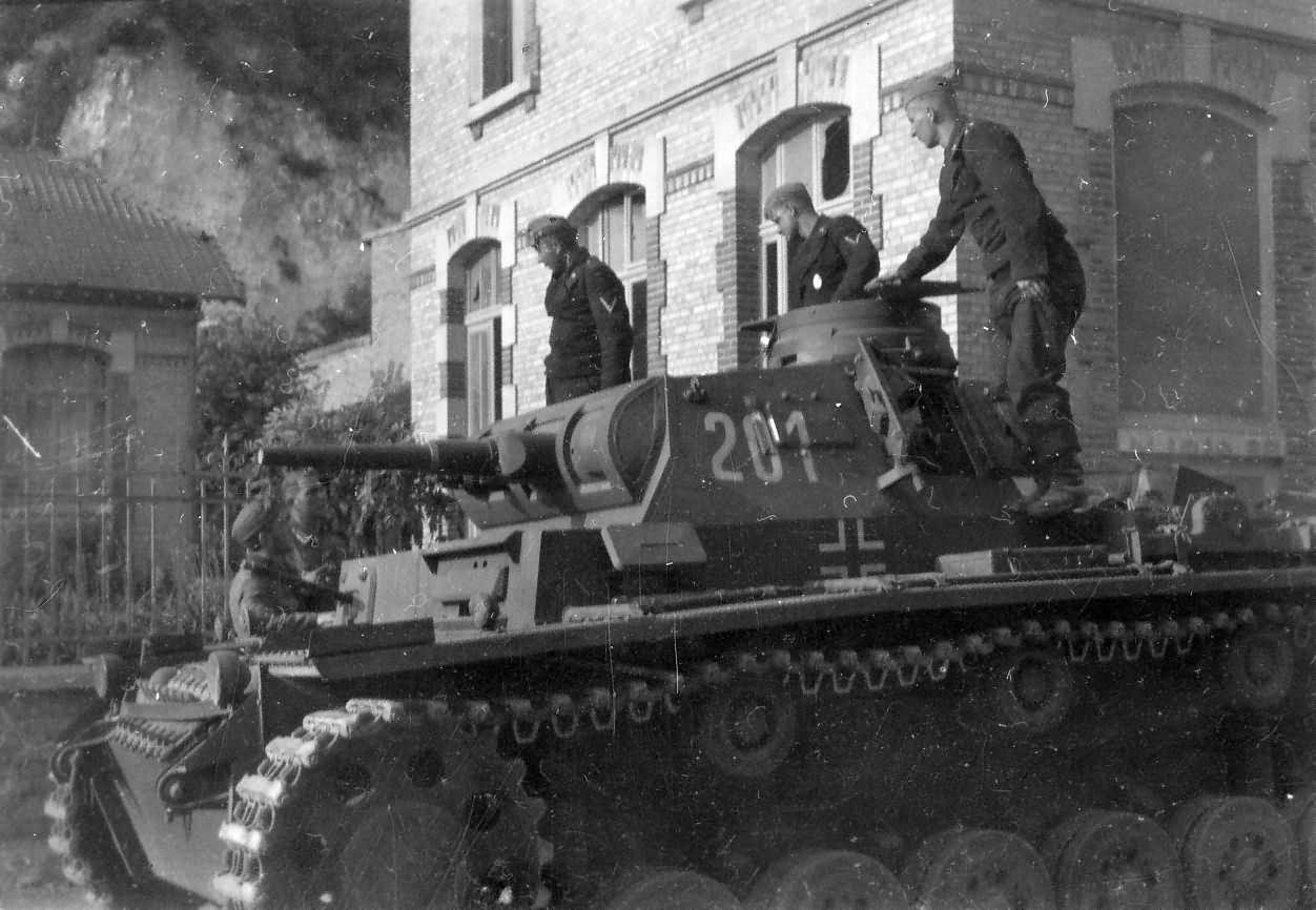 Panzer III tactical number 201 during operations on the Eastern Front in the summer of 1941
