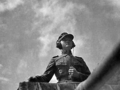 Panzerbeobachtungswagen III with zimmerit