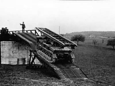 Bruckenleger IV bridgelayer tank