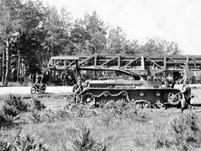 Engineer tank Infanterie Sturmsteg auf Fgst Panzer IV Ausf. C