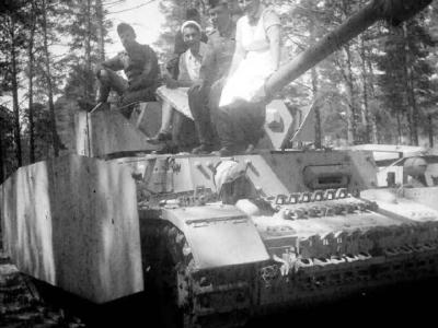 Pz.Kpfw IV ausf H front view