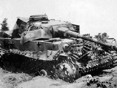 Panzer IV wrecked 625