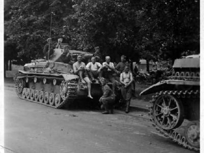 Panzer IV tank 21