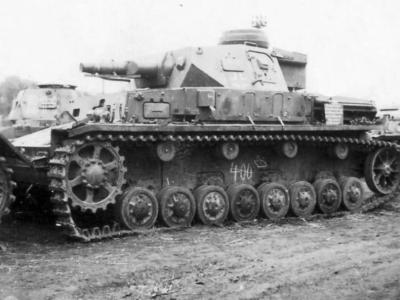 Damaged Panzer IV ausf E
