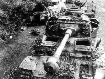 Knocked-out Panzer IV Western Front 1944