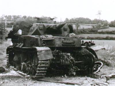 knocked out Panzer IV ausf B of the 1. Panzer-Division