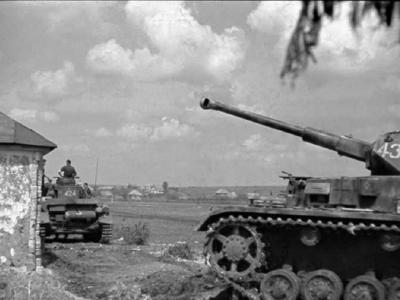 Panzer IV Ausf F2 tanks 431 and 424