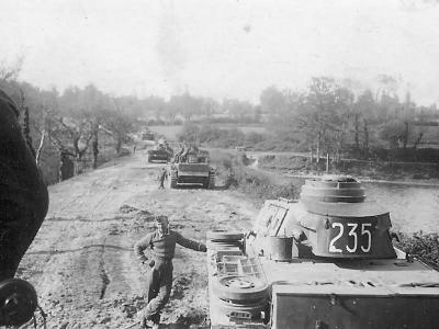 German medium tanks Panzer III code 235 231