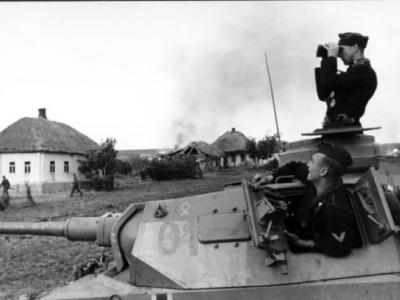 Panzer III of the 14 Panzer Division Eastern Front