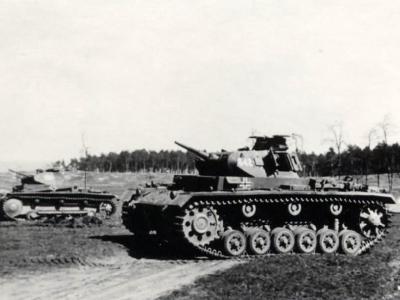 Panzer III ausf E number 642 and early Panzer II