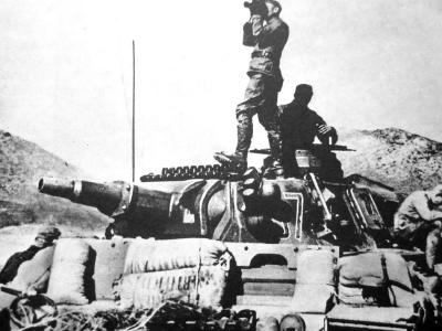 Panzer III Ausf N with sandbags