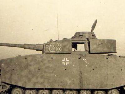 Panzer IV Ausf G 528 12 Division Normandy