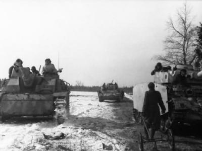 Panzer IV and StuG III Ausf G Eastern Front winter