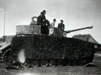 Panzer IV ausf J 821 Gisela 3