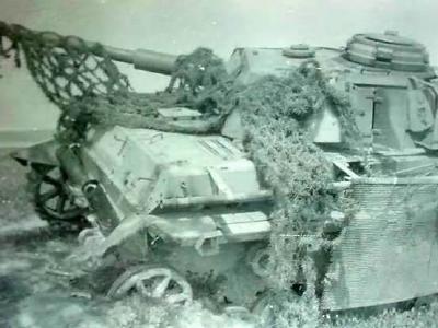 Destroyed Pz.Kpfw. IV Ausf J with Thoma schurzen