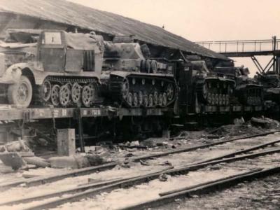 SdKfz 11, Panzer IV and Panzer III rail transport