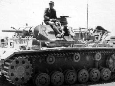 Panzerbefehlswagen III Ausf E of the 8 Panzer Regiment DAK