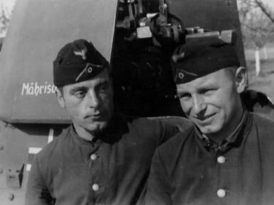 Panzerjager I crew 2