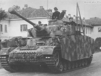 Panzer IV 718 Italy