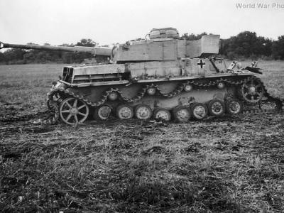 Panzer IV Ausf H 833