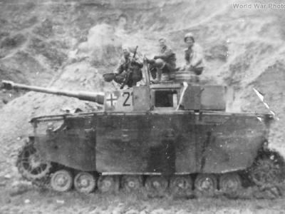 Panzer IV Ausf J Thoma