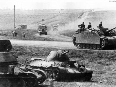 StuG and destroyed T-34s, Kursk 1943