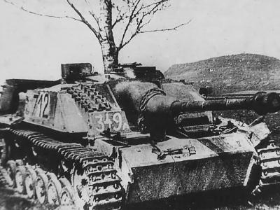 StuG 40 Ausf G number 712