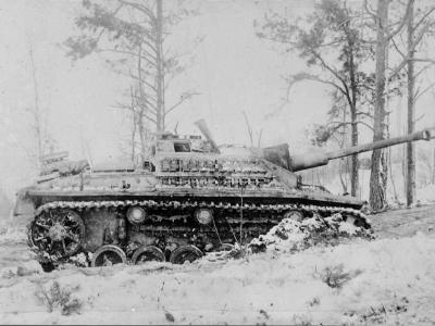 StuG 40 Ausf G winter 1945