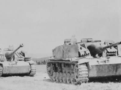 StuG 40 assault guns 16