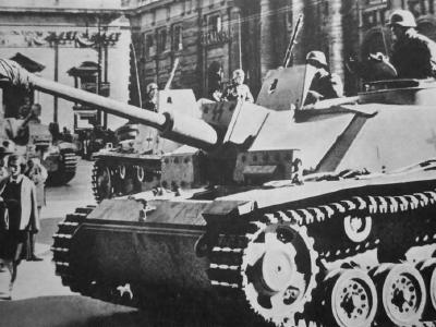 Sturmgeschutz StuG 40 Ausf G of Waffen SS